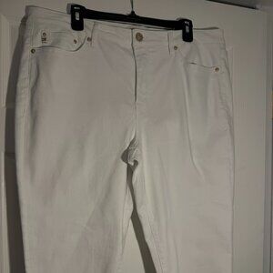 Seven7 Women's White Denim Crop Pants Size 16